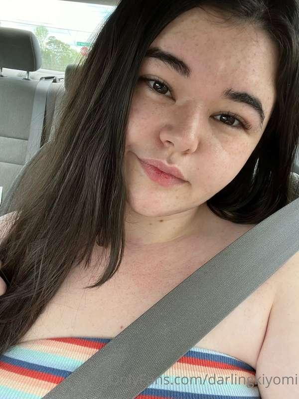 Enjoy a lil no makeup selfie :)

I’m sorry I’ve been neglect..