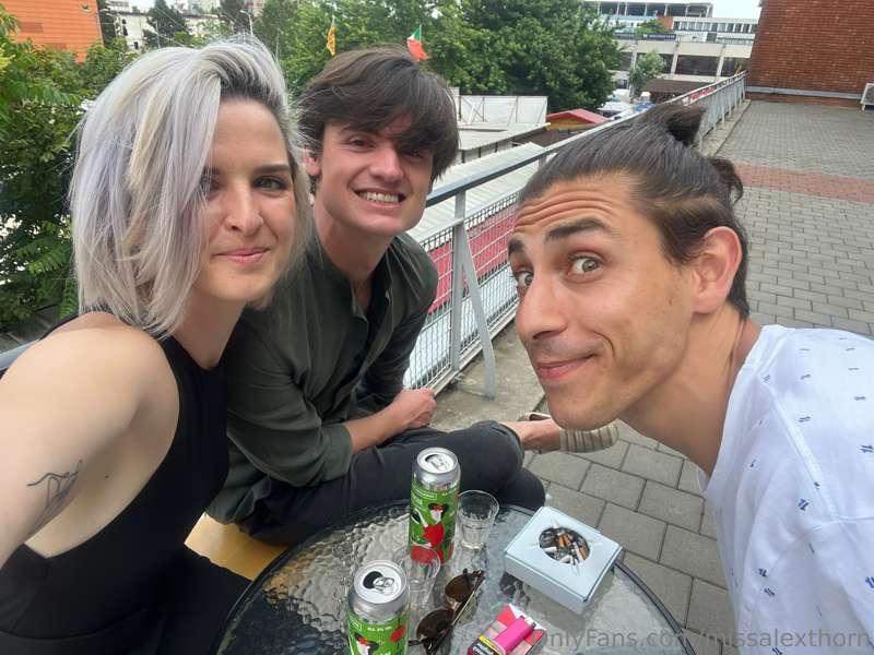 The team has finally been reunited 🧚‍♀️ 

It’s been a crazy ..