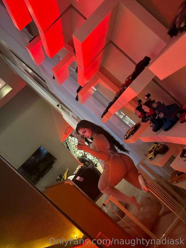 Booty booty 🍑