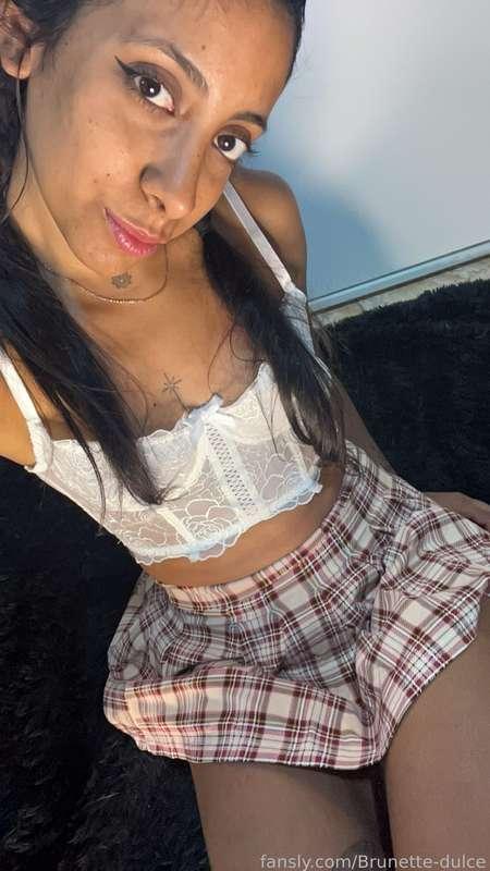 brunette-dulce image #1