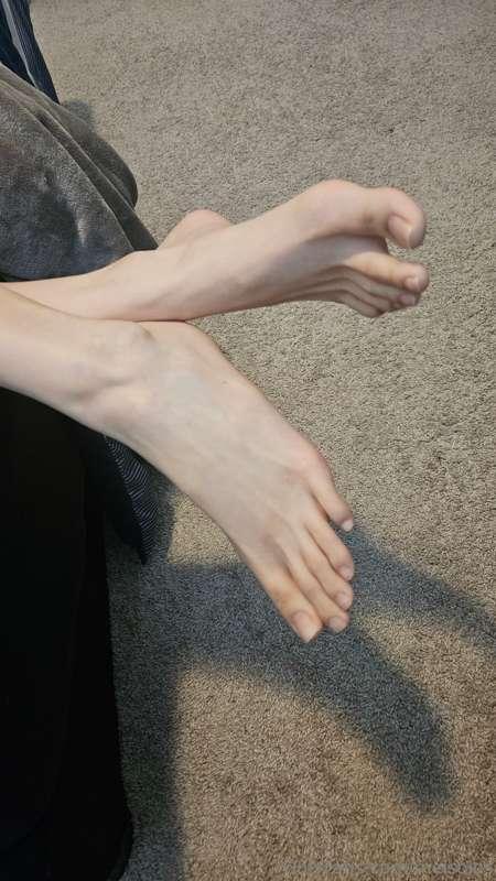 I know you wish you could suck them .