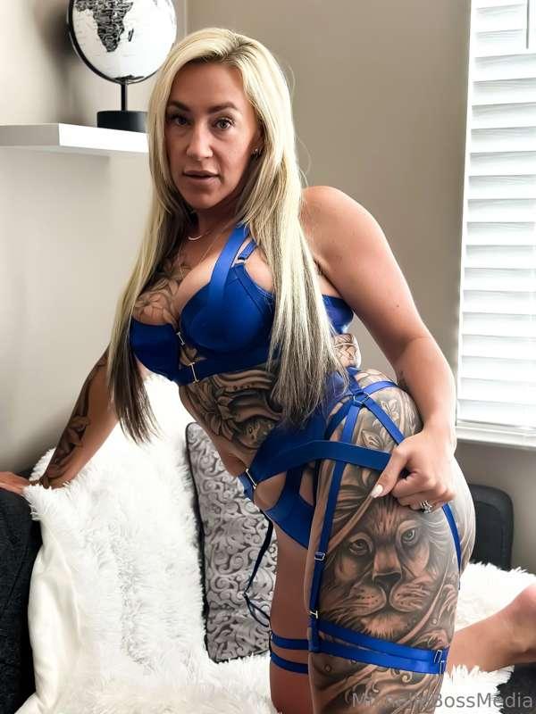 LIVE 🎥 TONIGHT AT 9PM EST IN THE HOT TUB WITH TONY 😍
🚨RAFFLE..