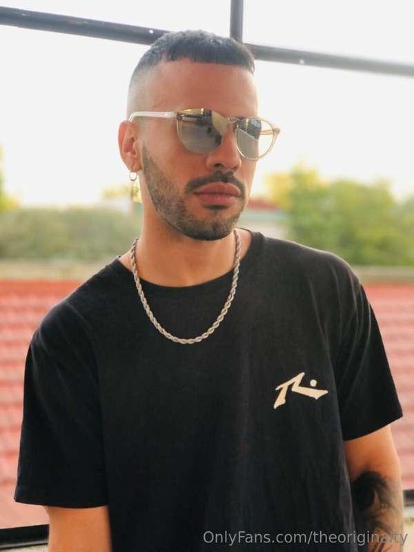 Wanna go party with me babe ? 🎉  Getting ready for a great s..