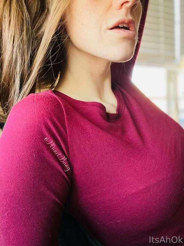 Long sleeves are day to night wear😜