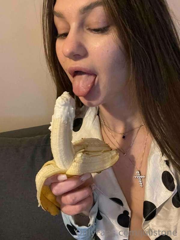 My banana sweet like your dick🍆