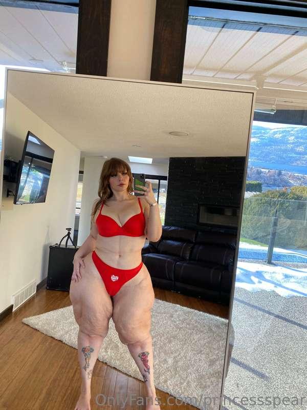 I love hanging out in the sun 🍑😊