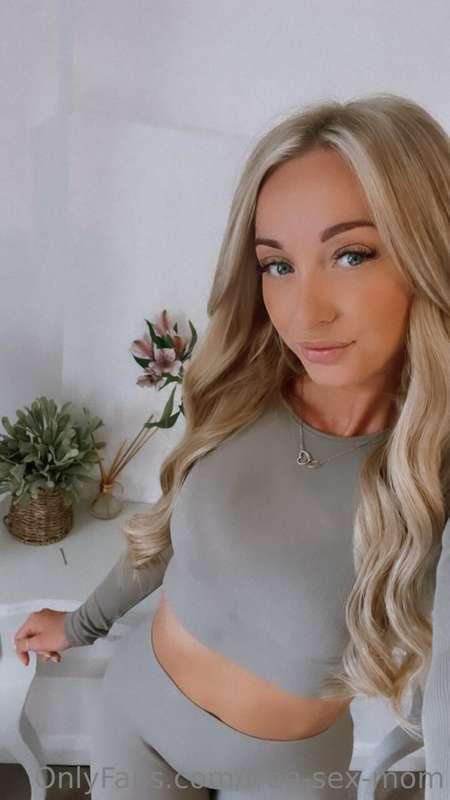 Your little blondie ❤️