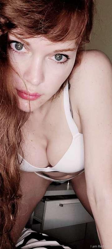 iamredkitty image #3