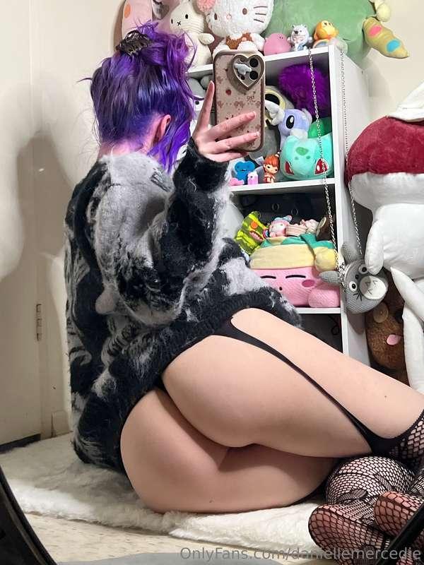 daniellemercedie image #1