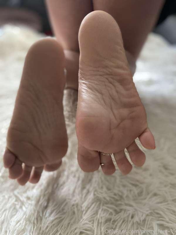 pretty_feet_39 image #0