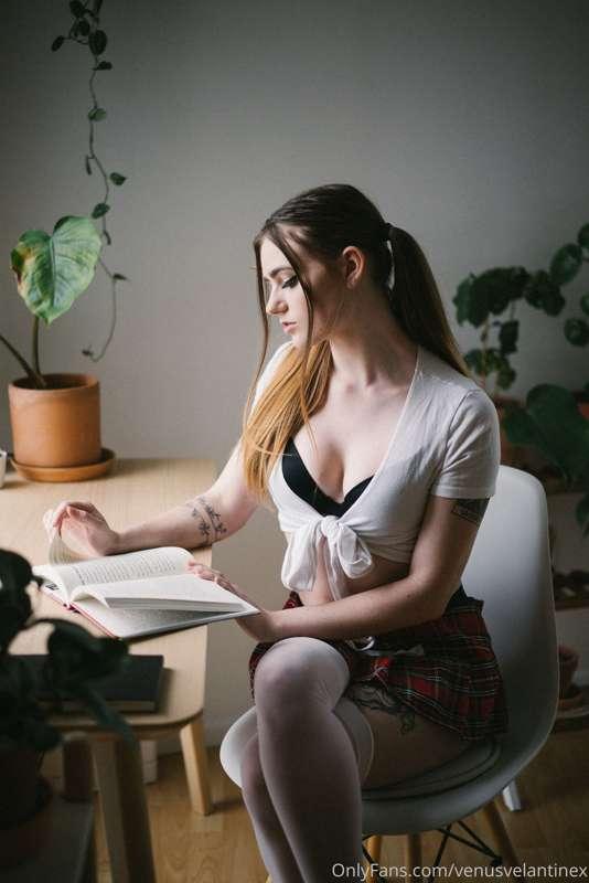 venusvelantinex image #2
