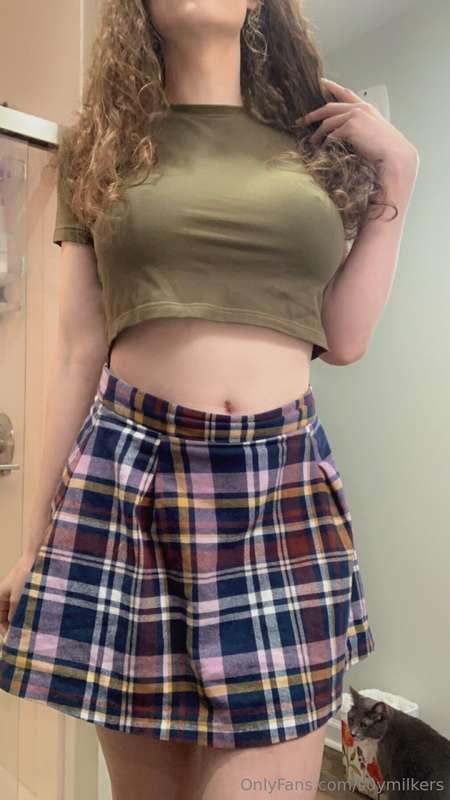 You can’t see my nipples can you 😜