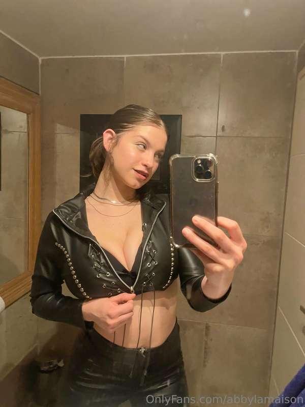 abbylamaison image #2