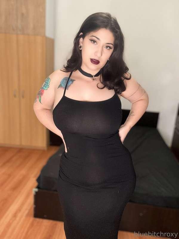 Secretary in need of a horny boss, are you applying for the ..