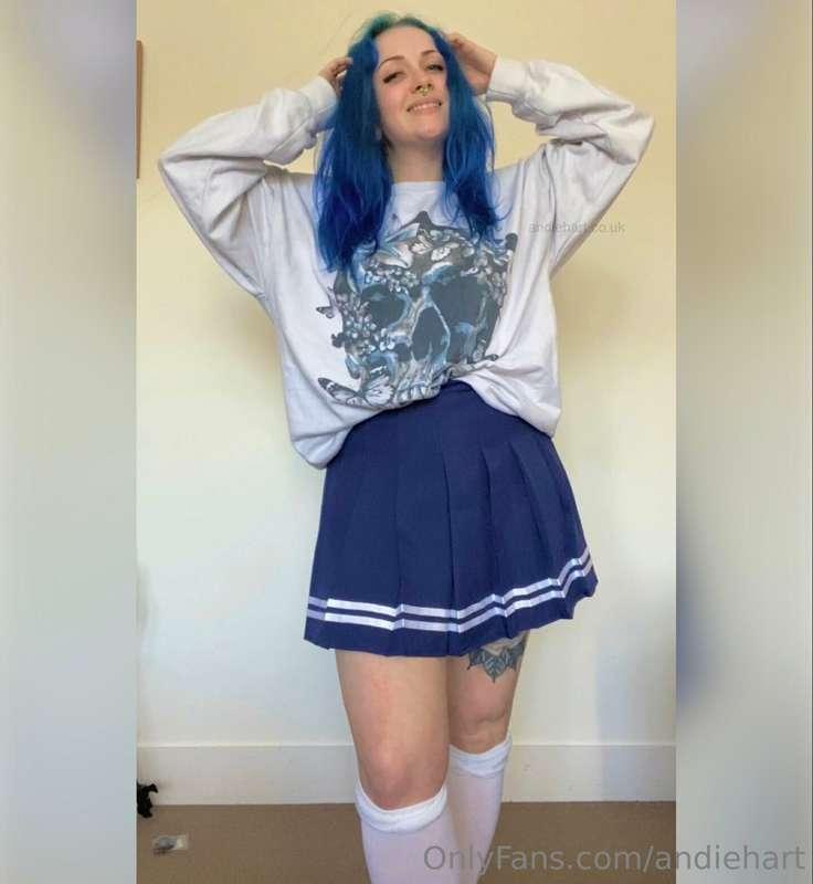 knee high socks & skirt? 🤭