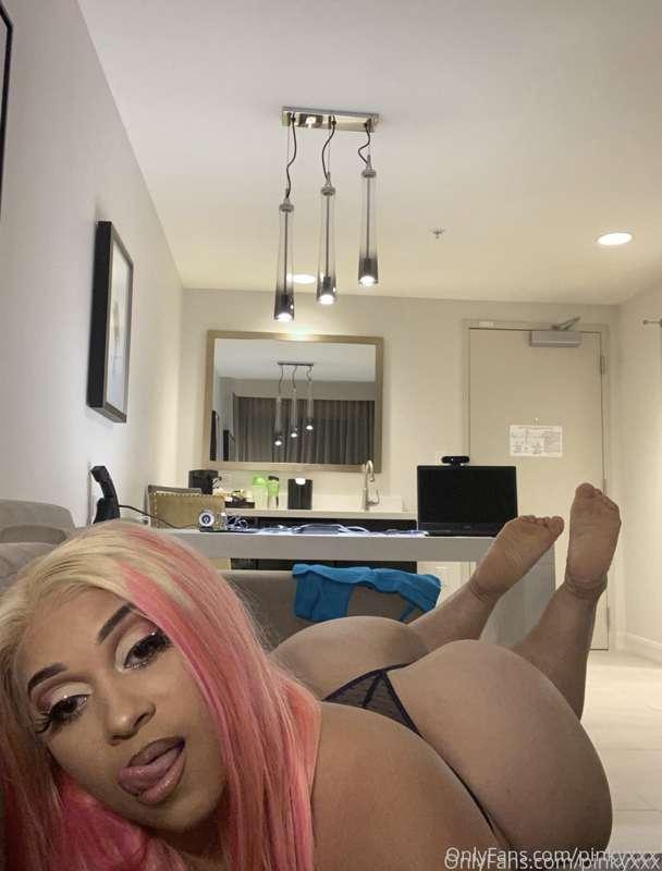 Unlock Full Video 💋Moanin & Talking Freaky while I play w/ M..