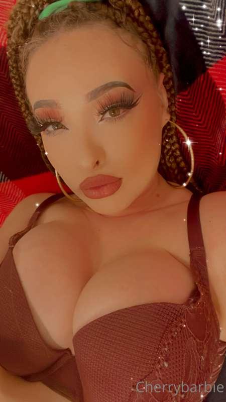 Send me a 5$ tip papi and I’ll send you a gift