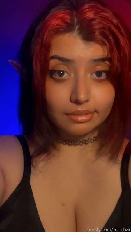 My elf content is gonna make a come back c: