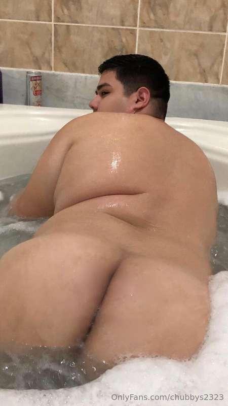 chubbys2323 image #0