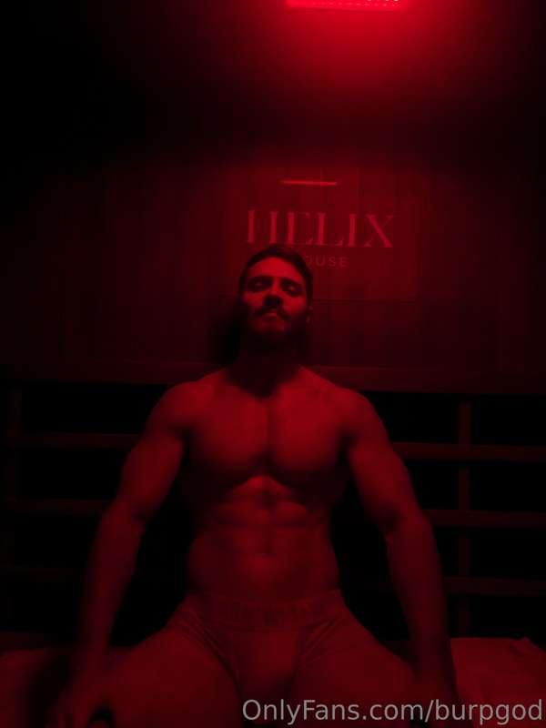 Things got very steamy in this sauna 🥵
