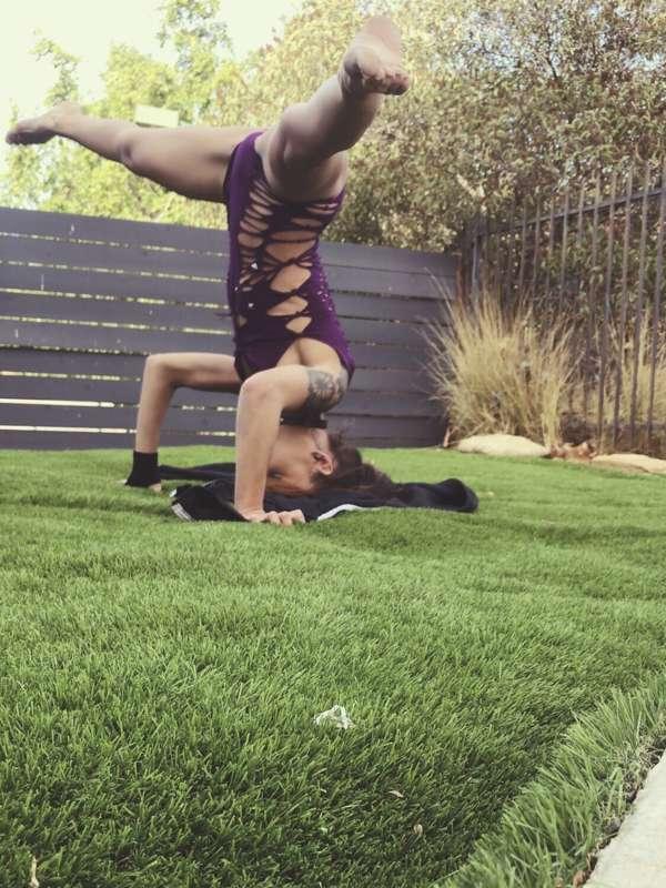 holly has a varietyyy of tricks wouldnt u say??