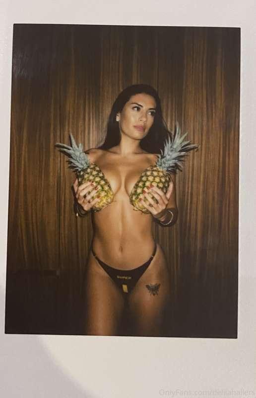 🍍 🍍🍍🍍