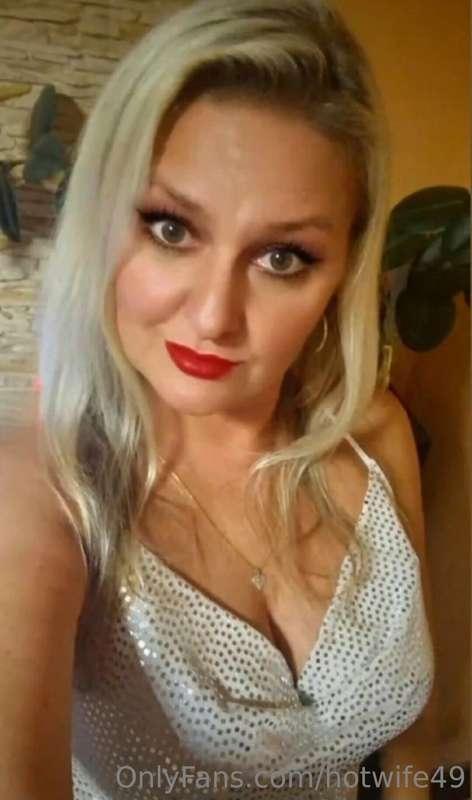 Hello😘