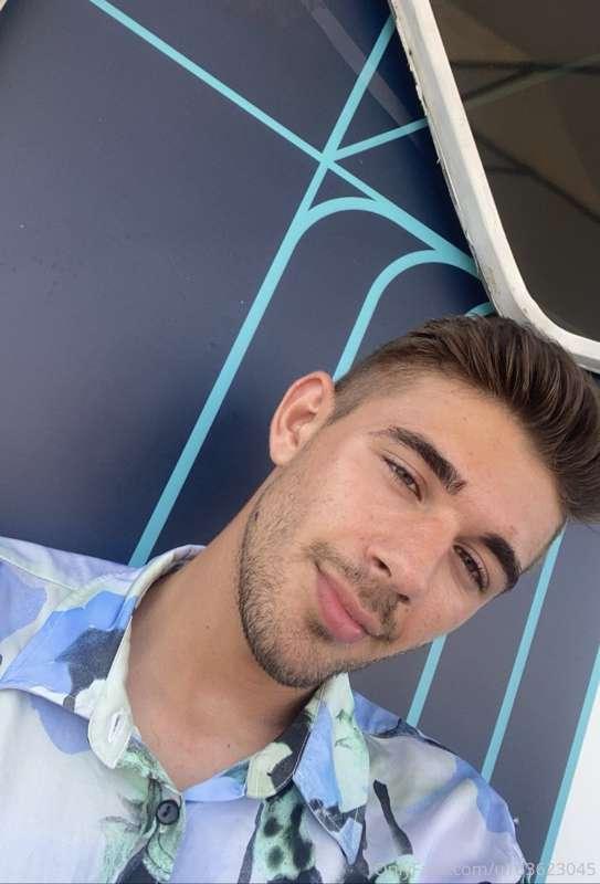 hey 🥰😘 waiting for you to chat with me 🔥