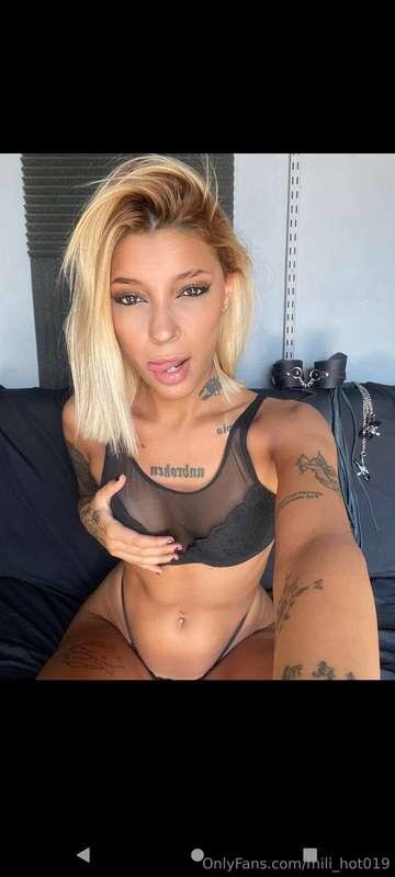 💋 𝑭𝑹𝑬𝑬 𝑺𝑼𝑩𝑺𝑪𝑹𝑰𝑷𝑻𝑰𝑶𝑵 💋 🔥Hello, my name is Amelia❤️ I am a lit..