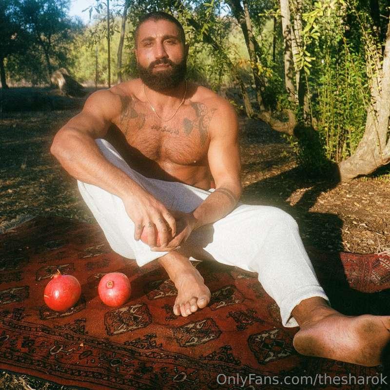 Happy Persian new year ☀️ Baba loves you 💕