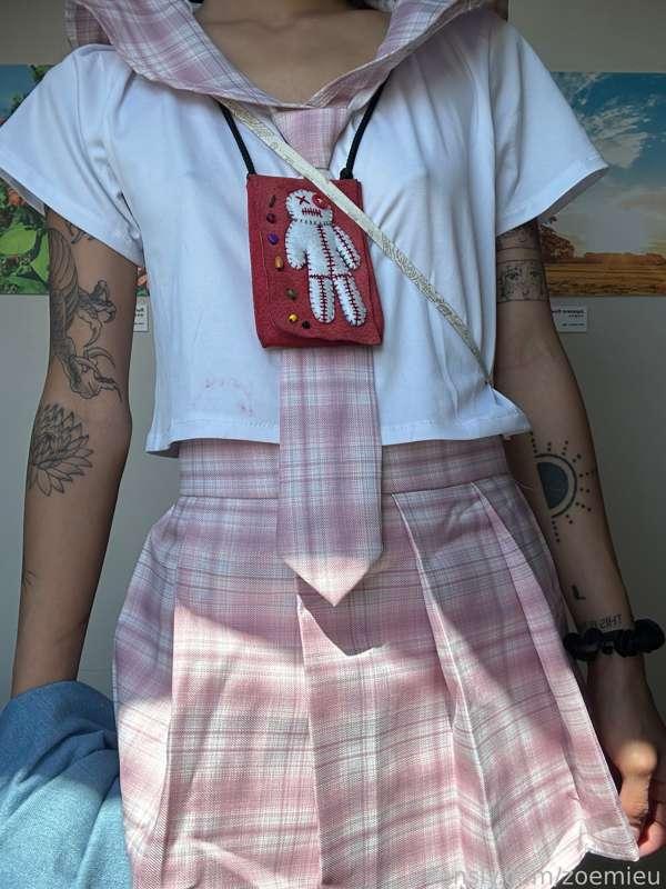 my outfit the other day! a cute lil pink schoolgirl set. It’s actually a play costume but whatevs :P 

I went with C here and we’re trying to find a club where people can watch us fuck and we can watch them fuck ^3^

#fyp #Asian #Filipina #tattoo #pierced #skinny #petite #sfw #schoolgirl