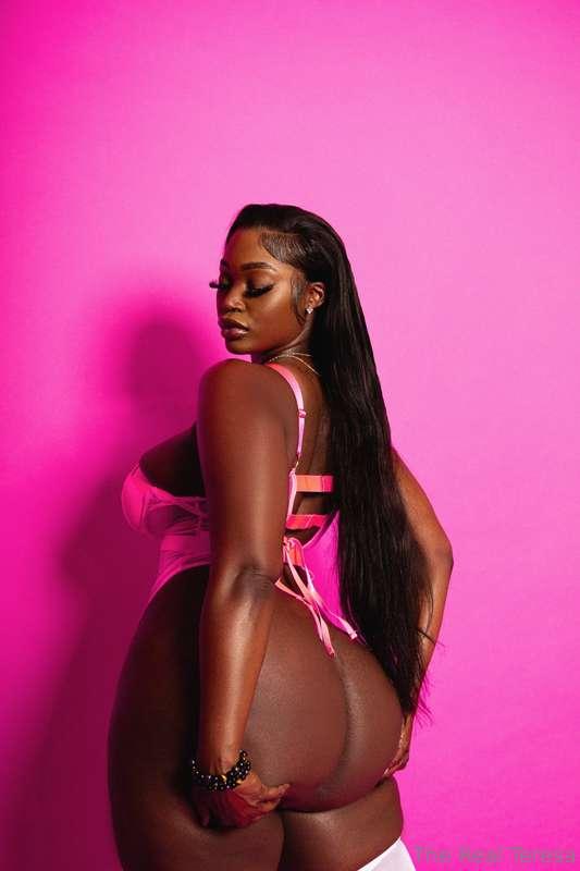 TIP $10 FOR 1 WET SLOW MO VID OR $20 FOR 2 SLOW MO VIDEOS!! ..