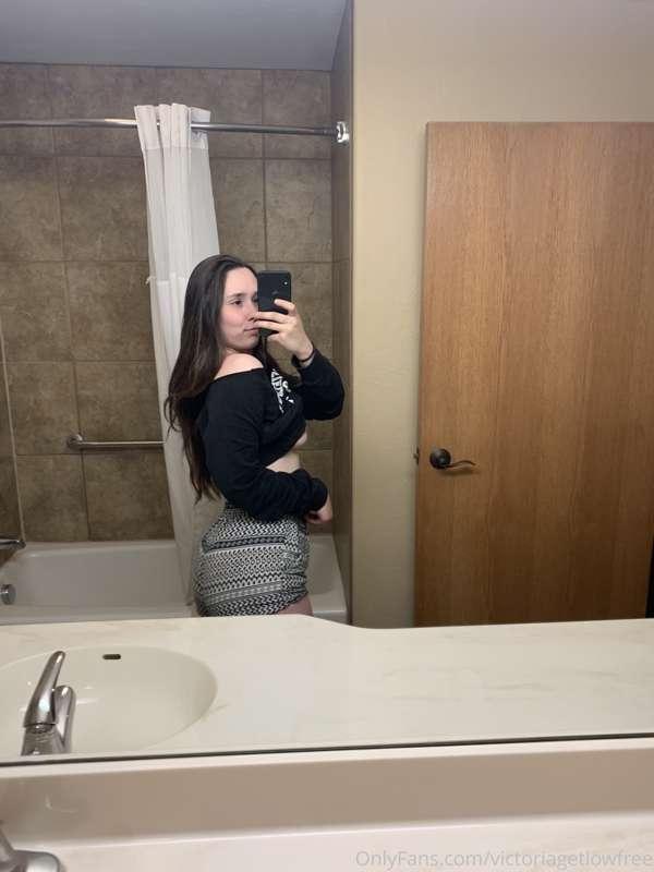Hello there 🖤
