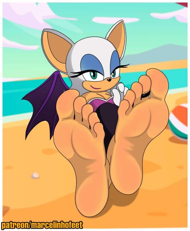Rouge the Bat Feet