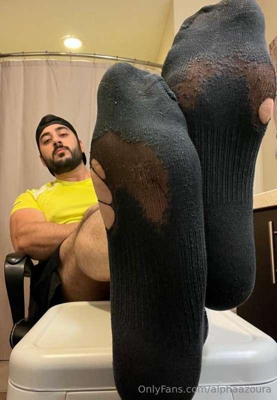 Crawl to my GIANT 14’$ and BEG me to put a Hole in your PIGG..