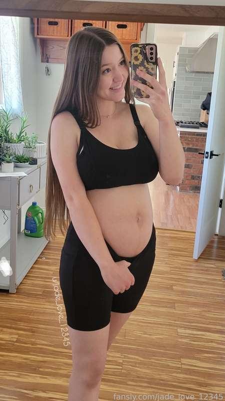 Officially Postpartum

#mommy #milf #mombod #tummy #belly #brunette #mom #mommymilkers 