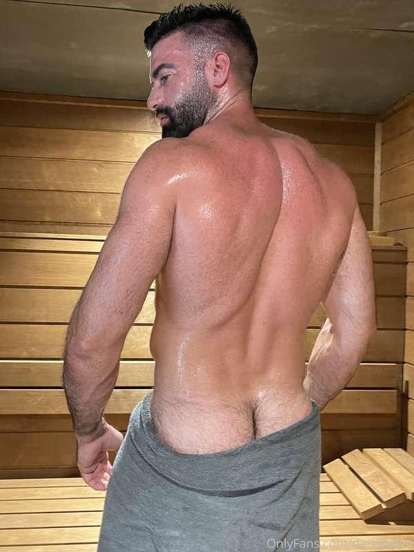 Wich one ☝️ you like most? Next post …  Point of view, recre..