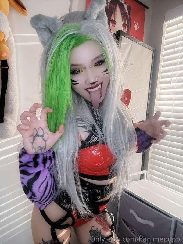 Omg!! I did a Roxy cosplay!!!