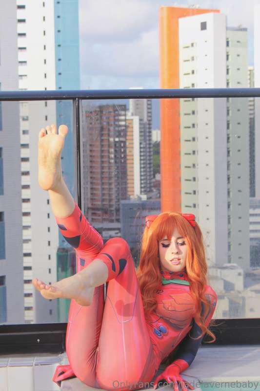 Shinji BAKA >:c lick my feet 🦶🏻