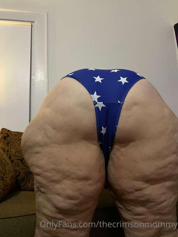 thecrimsonmommy image #0