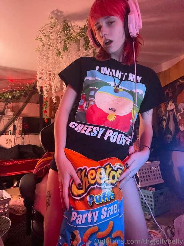 Did a funny lil photo shoot with cheeto puffs