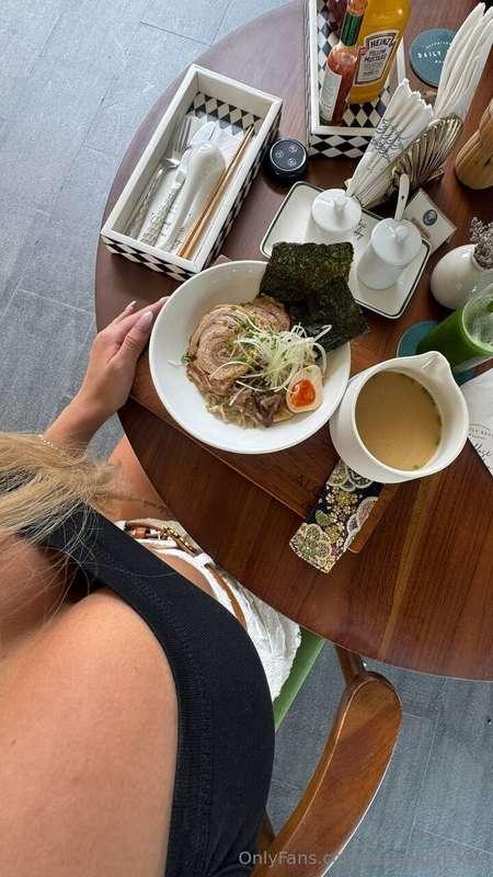 Sometimes little pleasures bring the biggest emotions 🌸💚 Do ..