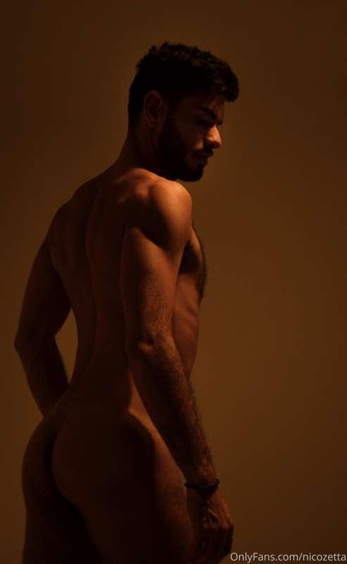 Happy hump day 🍑