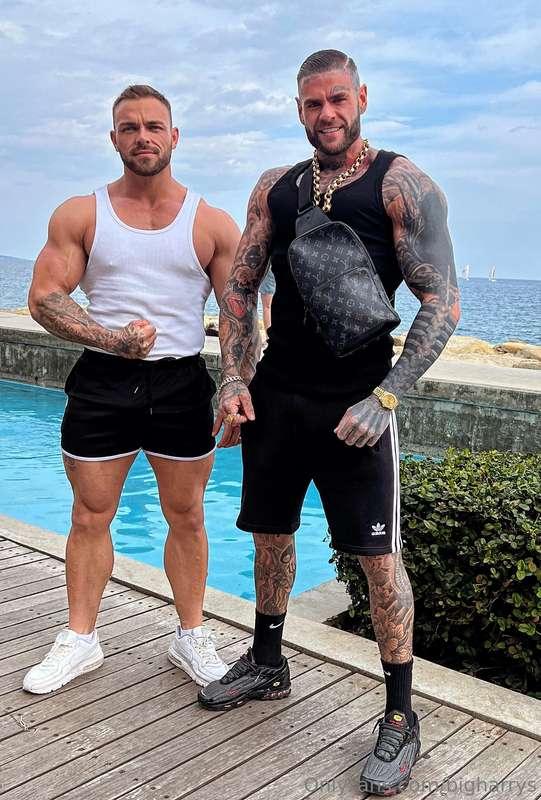 Who wants to play with the big boys then😈