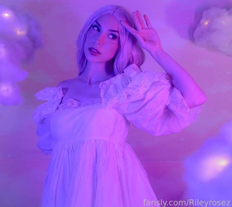 rileyrosez image #3