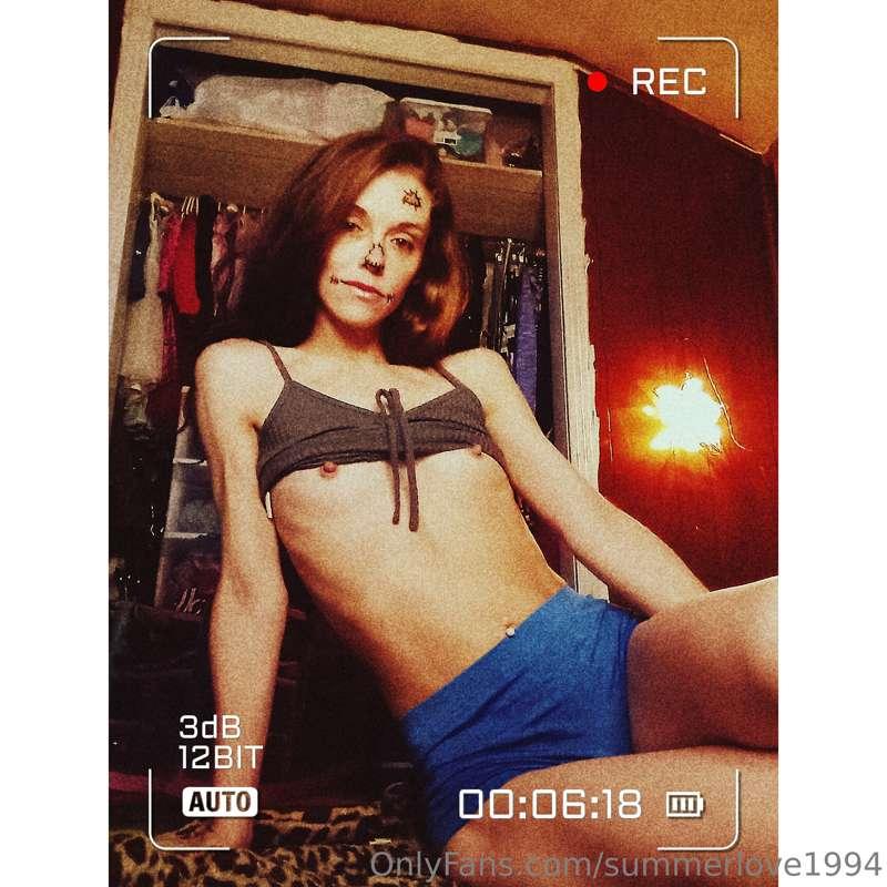 Watch this scarecrow play around with my pussy a little