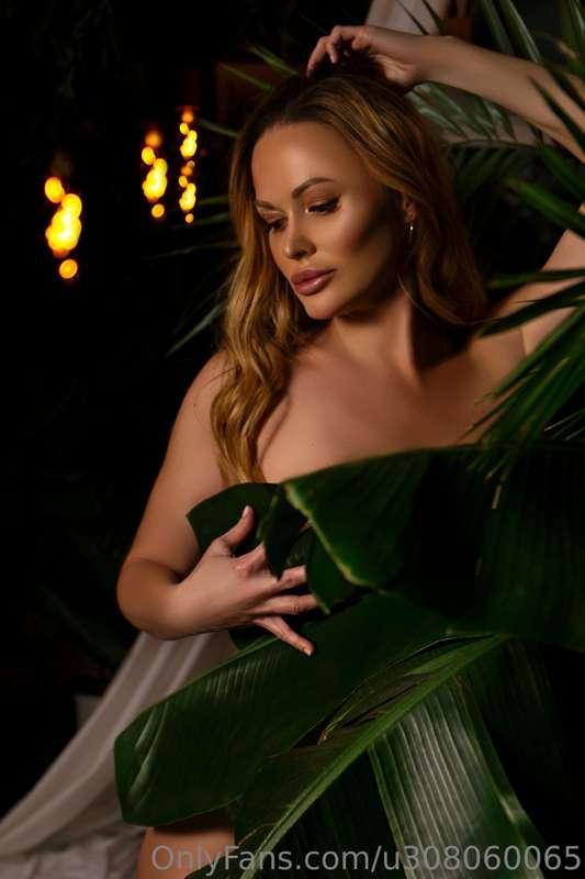 I would like to spoil my new followers with this masterpiece..