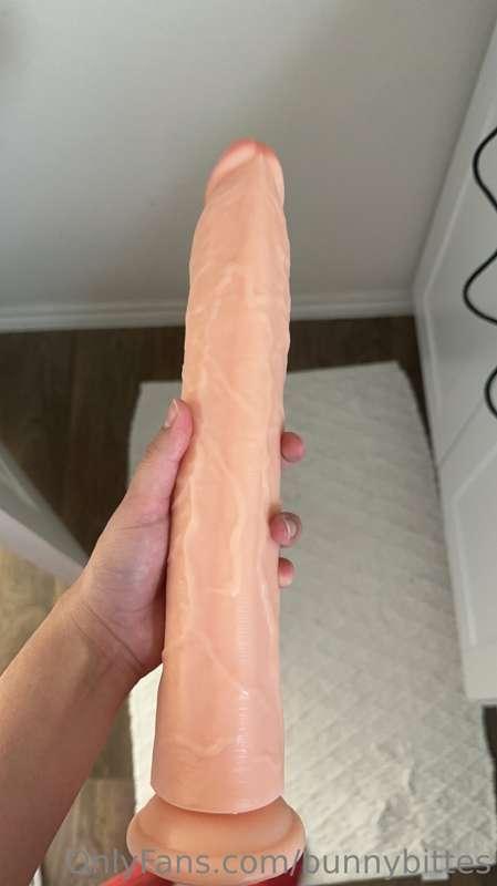 Check dms (; this is a 14inch dildo