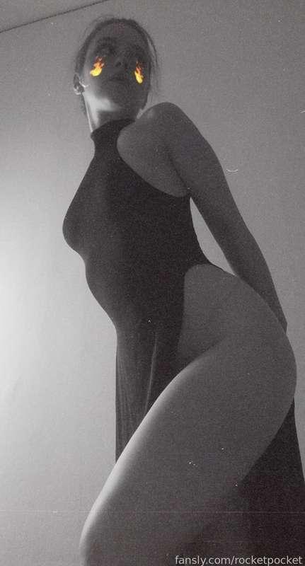 I still don't understand how to wear panties with this dress...

#fyp #natural #smalltits #cute #teen #bdsm #strip