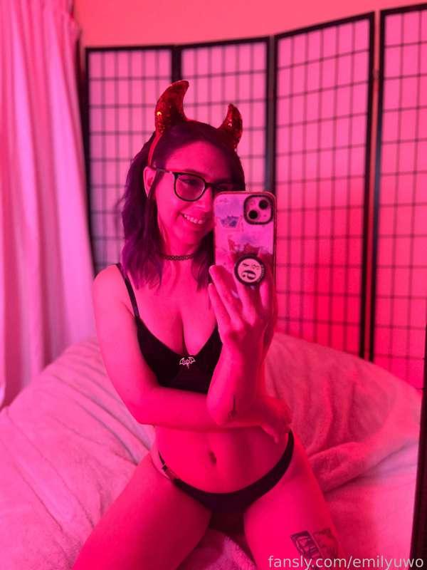 ♡ tiddie tuesday ♡